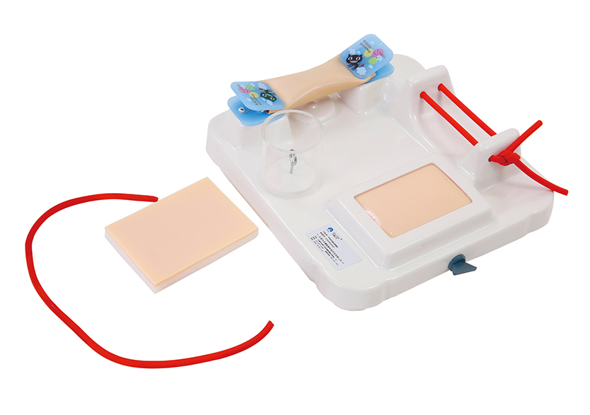 外科多技能訓練模型
